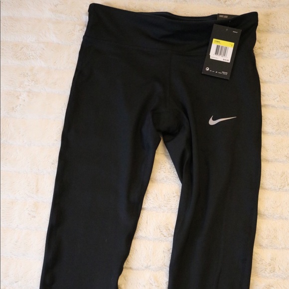 Nike Pants - Cropped Nike Leggings